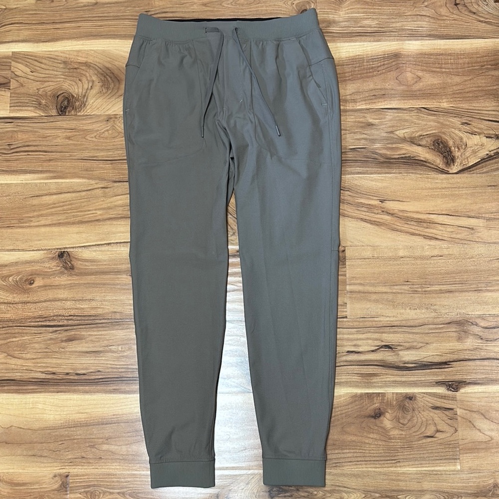 Lululemon Athletica Gray Jogger Elastic Waist
